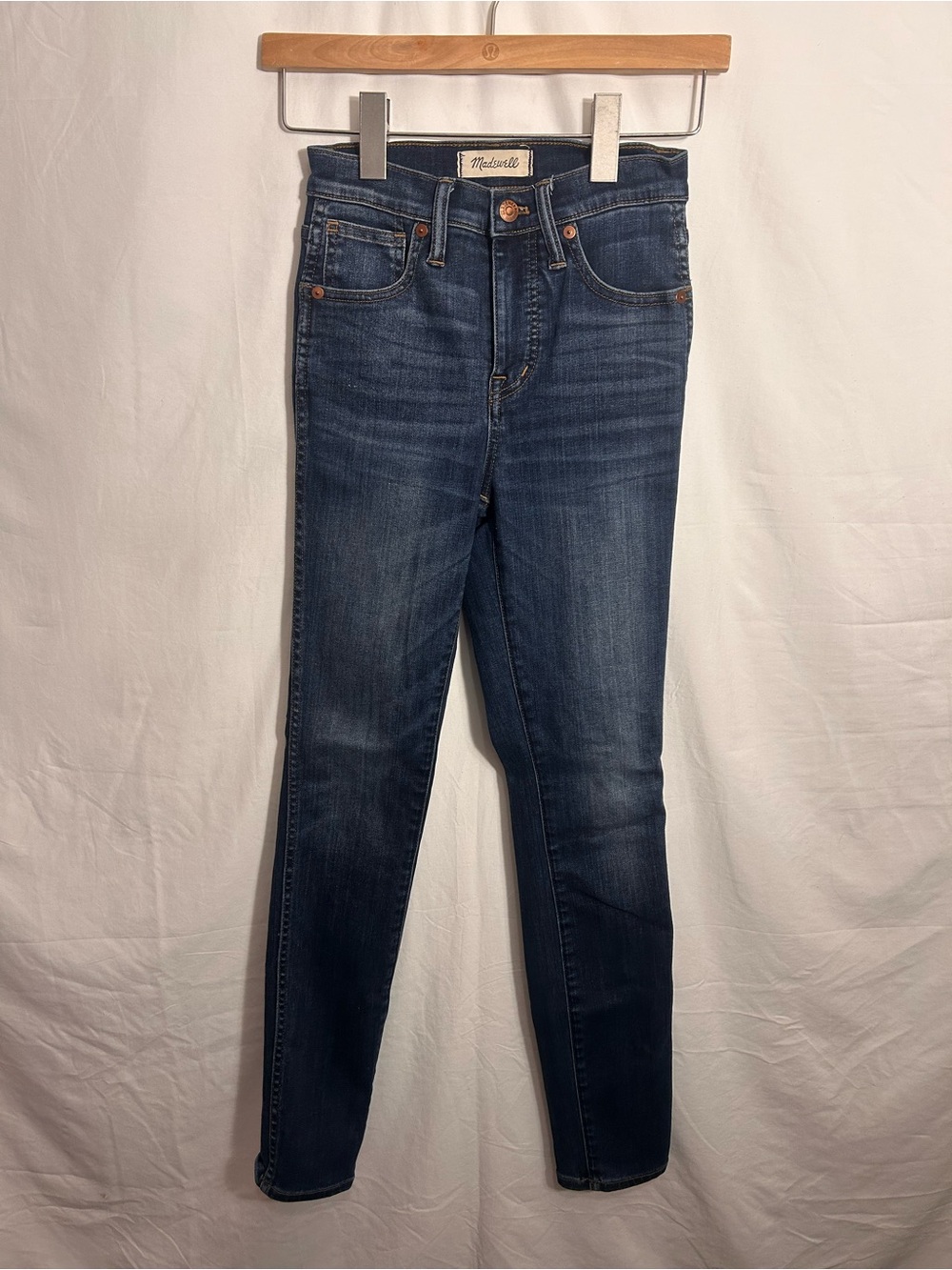 Madewell Skinny Jeans in Dark Wash Indigo